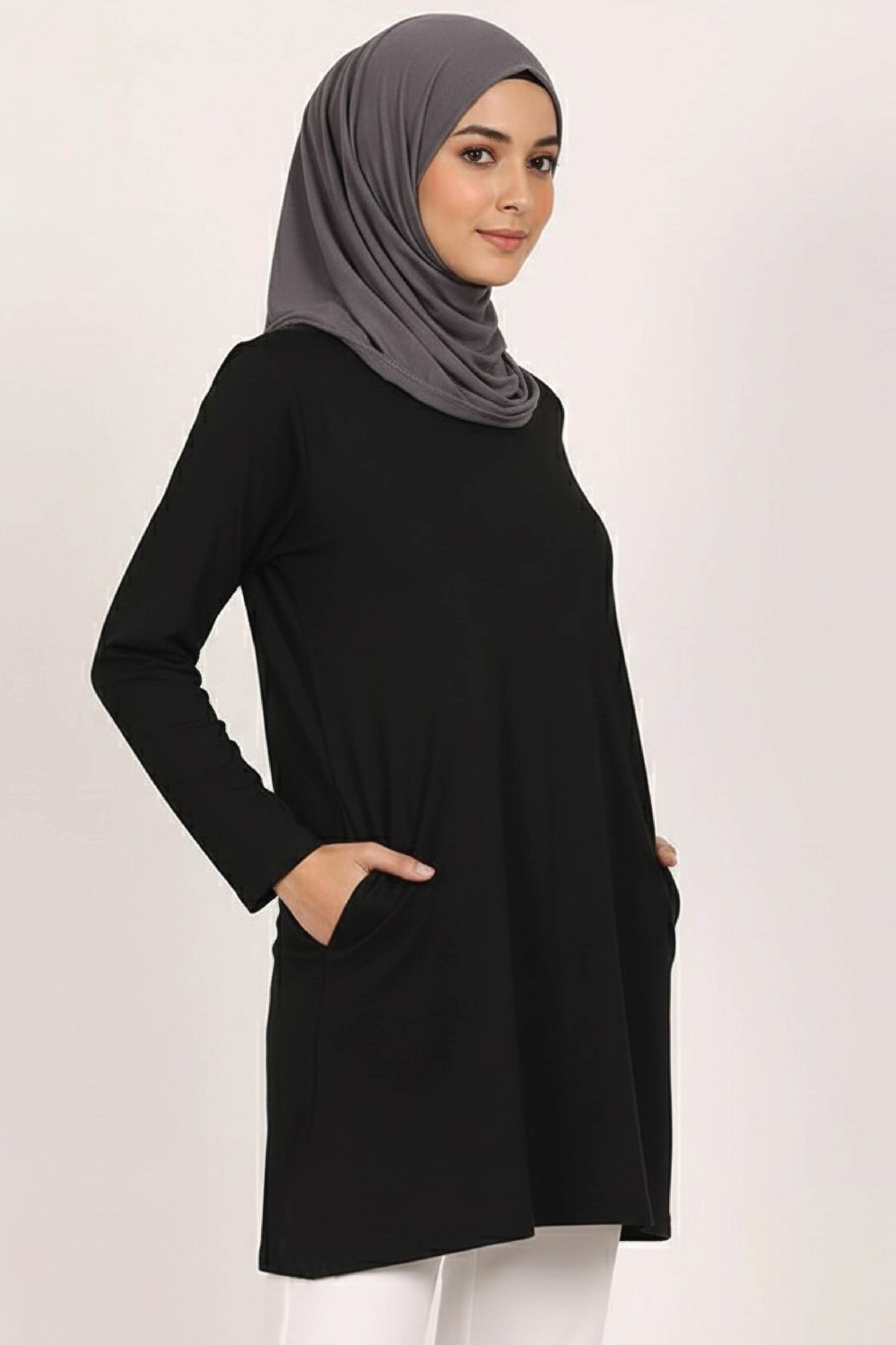 Inhale Sabr Exhale Shukr Urdu Women’s Long Tee – 100% Cotton
