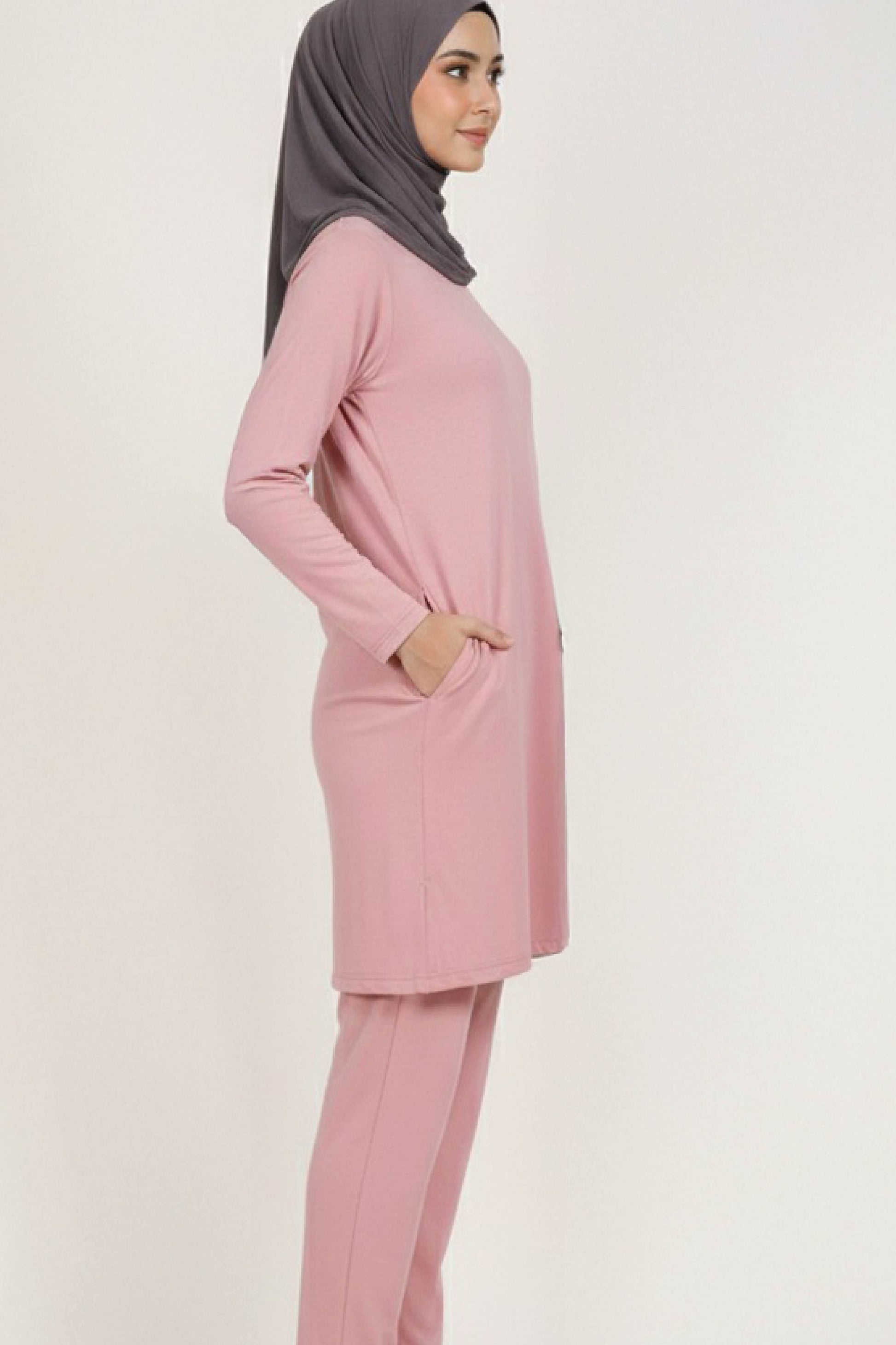 Sabr Urdu Women’s Long Tee – 100% Cotton