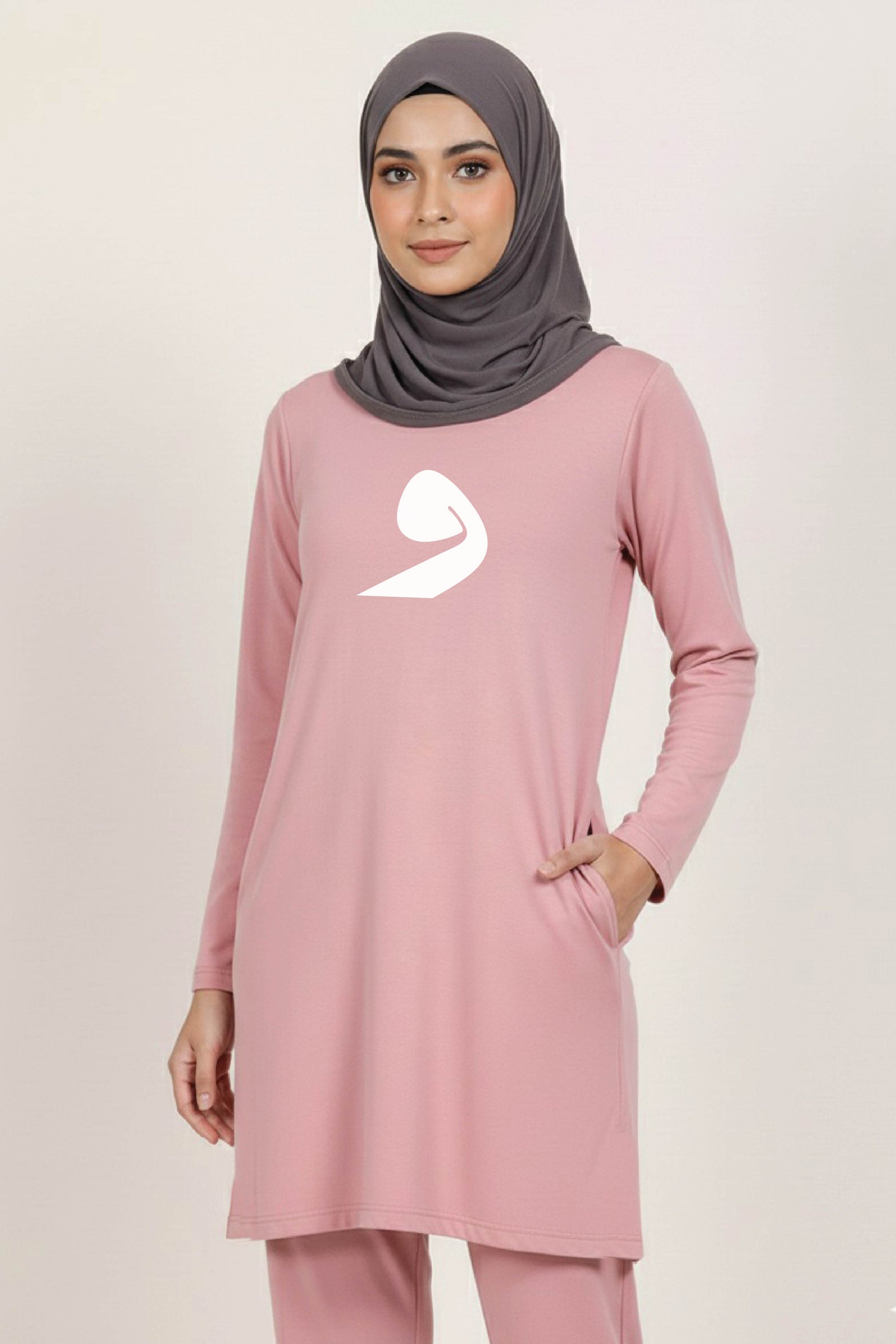 Wow Women’s Long Tee – 100% Cotton